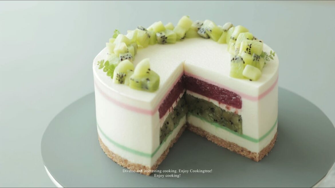 Gâteau au fromage aux fraises et aux kiwis