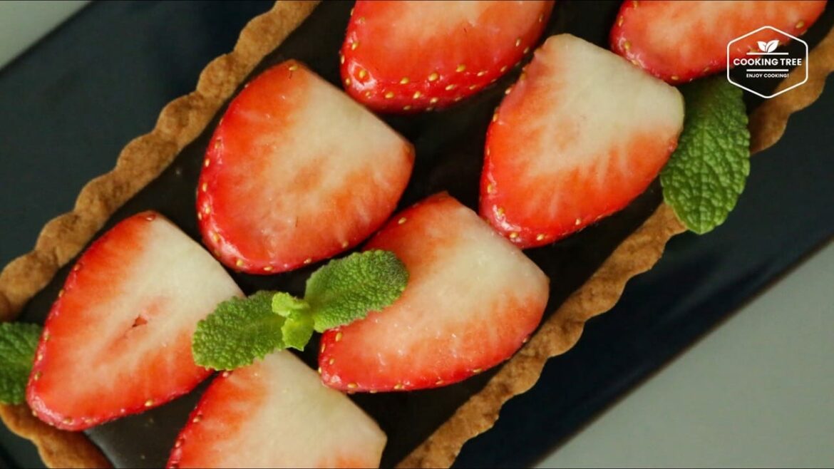 Tarte aux fraises Avec crème anglaise Ganache