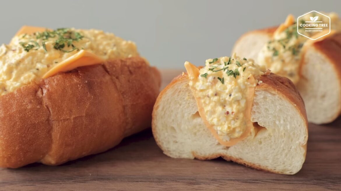 Sandwich aux œufs roulé au beurre salé