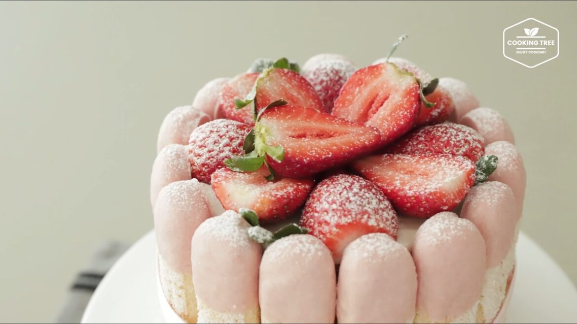 Gâteau charlotte aux fraises
