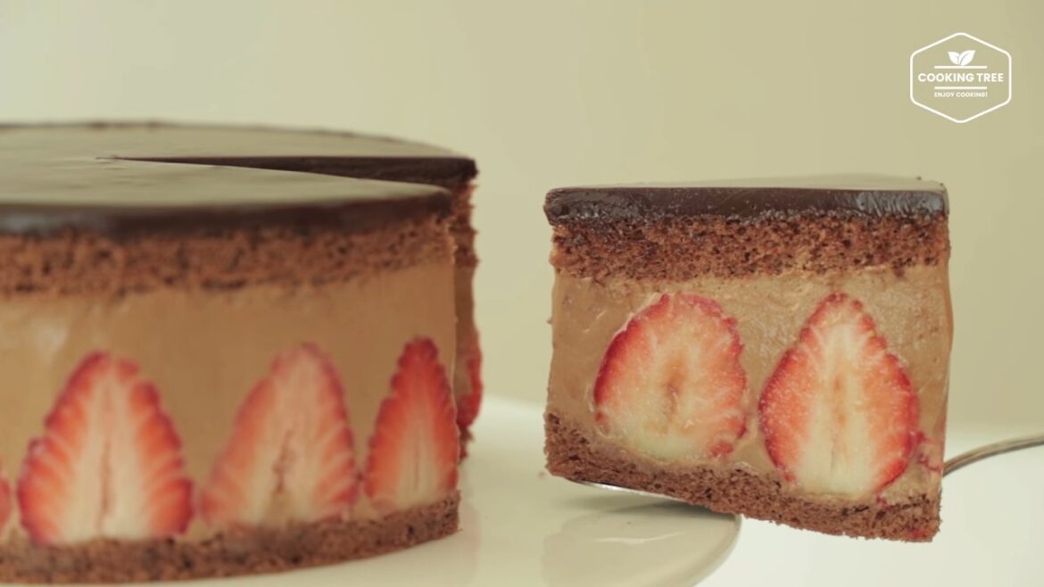 Gâteau fraisier au chocolat et aux fraises