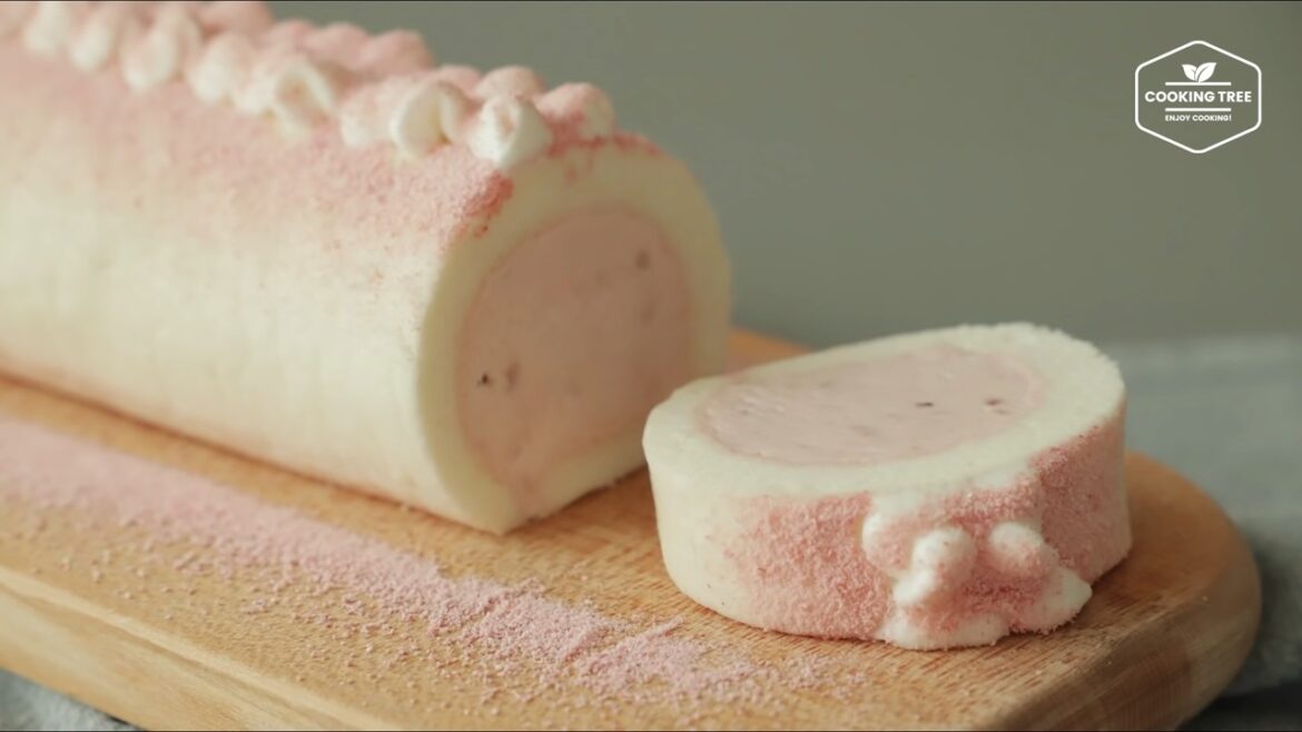 Gâteau roulé blanc aux fraises et au chocolat