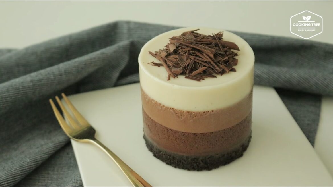 Gâteau mousse aux trois chocolats