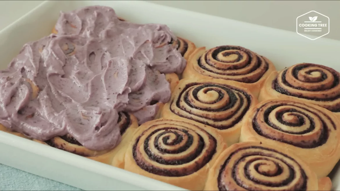 Petit pain aux bleuets